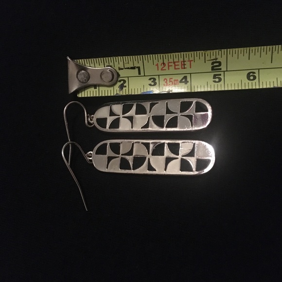 Vintage Black and Silver Tone Hook Dangle Earrings - Picture 6 of 6